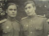Петров (справа) и Дмитриевский. Польша, аэродром Крейзинг. 1945-46 г.